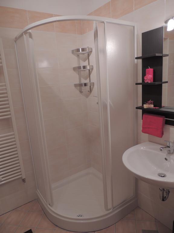 Apartment Alvarium Kobarid Habitación foto